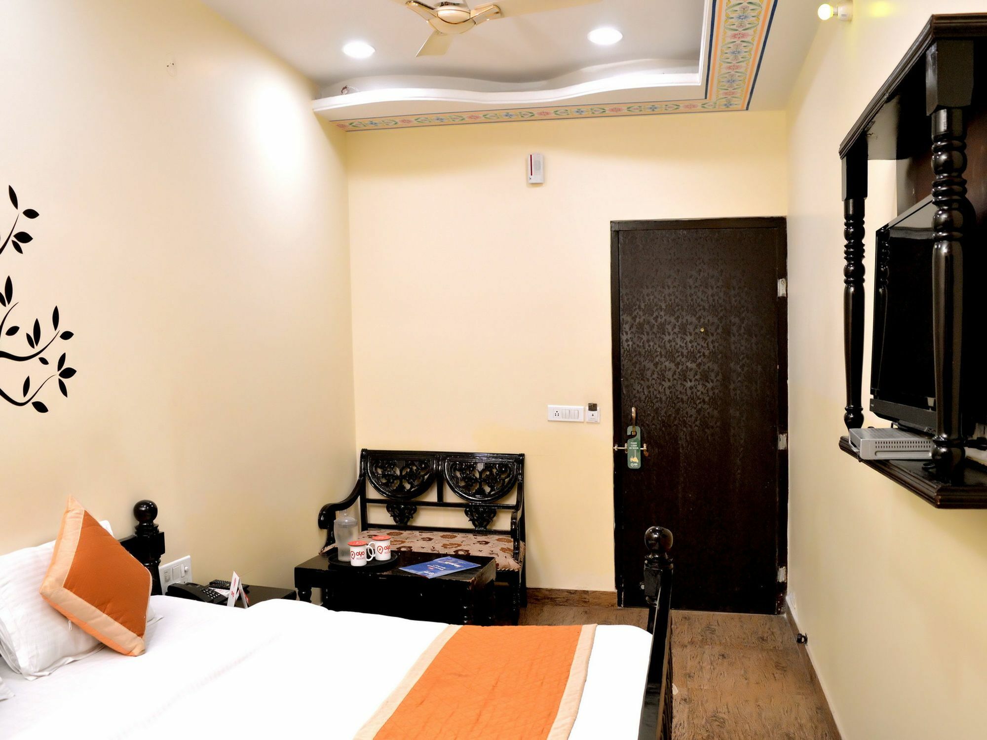 Oyo 3949 Hotel Grande Residency Jaipur Extérieur photo
